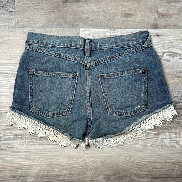 Free People Denim Lace Trim Shorts Distressed Blue Size 24 Boho Western - Picture 4 of 7
